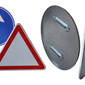 Tek Bükümlü Trafik Levhaları